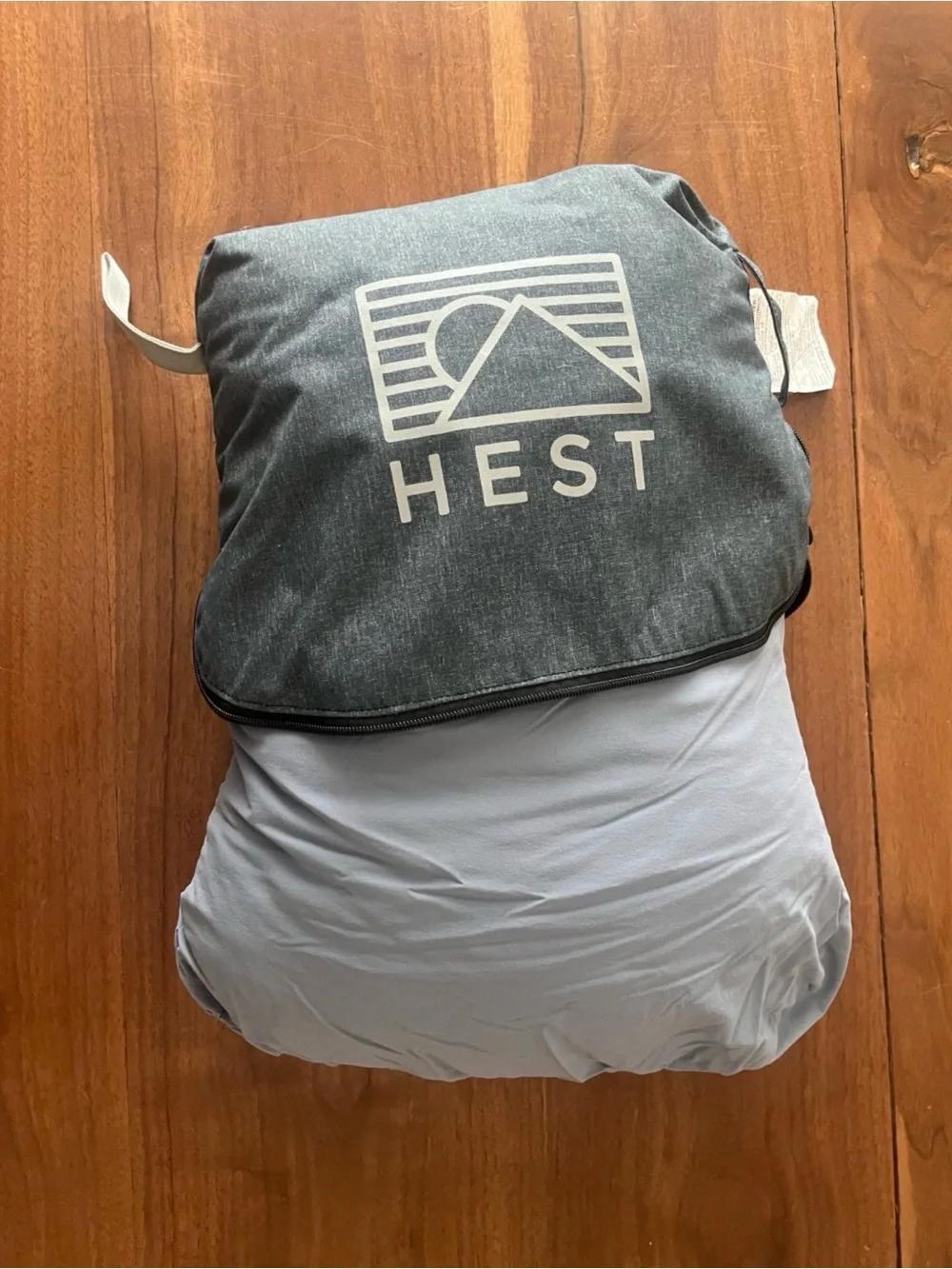 Like New- HEST Pillow